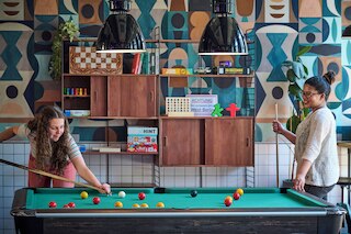 ジェネレーター ベルリン アレクサンダープラザ