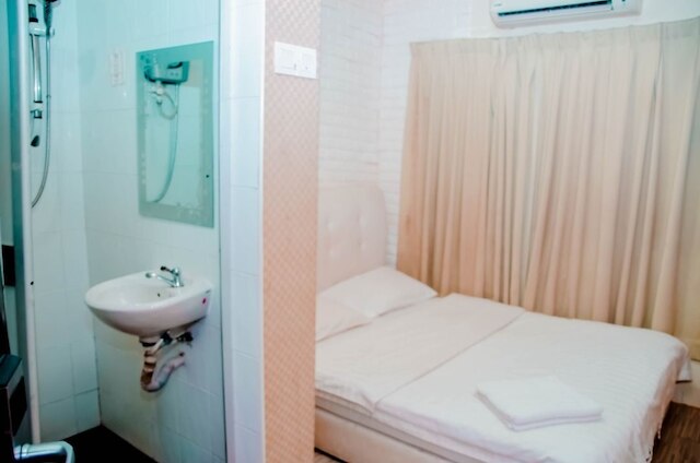 ビクトリー 2 ブティック ホテル