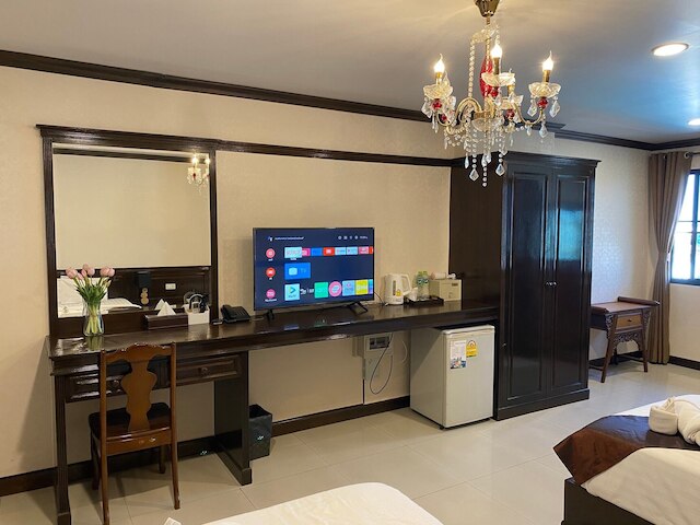 ロメーナ グランド ホテル