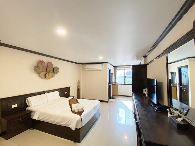 ロメーナ グランド ホテル