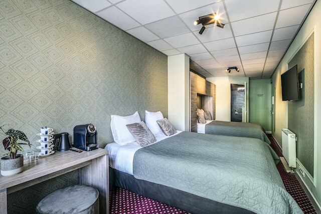 アトランティス ホテル アムステルダム