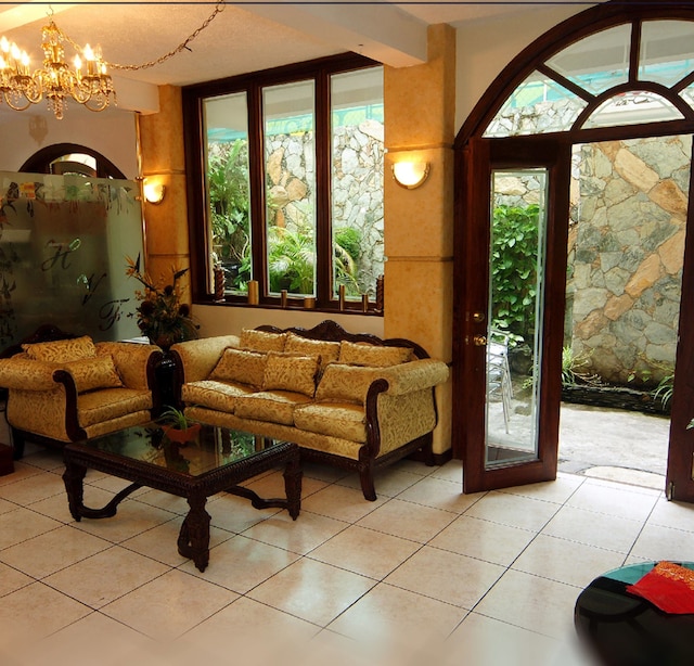 ホテル ヴィラ フロレンシア ソーナ ロッサ