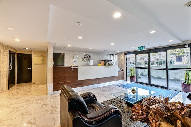 アレクサンダーイン