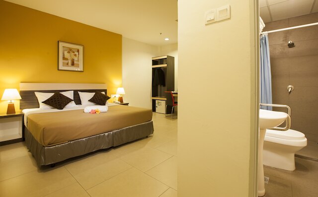 レオ エクスプレス ホテル