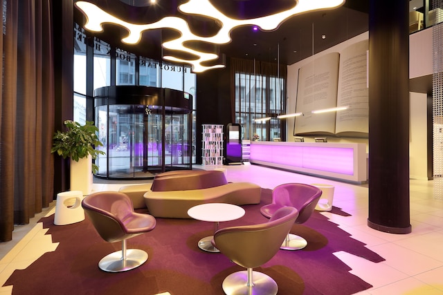 ユーロスターズ ブック ホテル