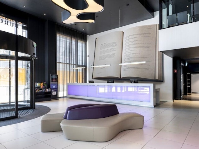 ユーロスターズ ブック ホテル