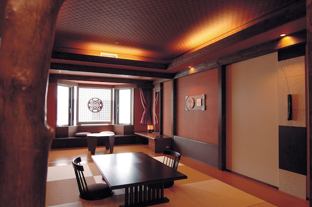 あかん遊久の里 鶴雅