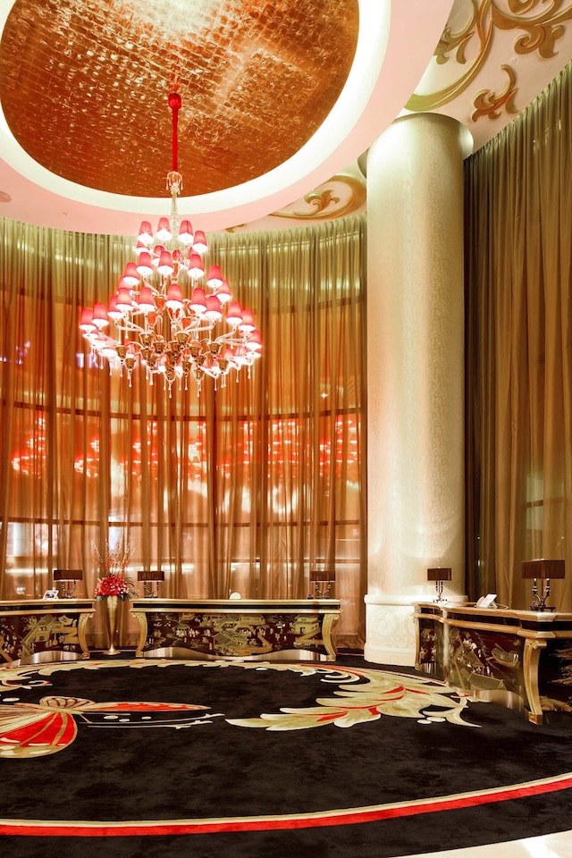 ザ トランス ラグジュアリー ホテル