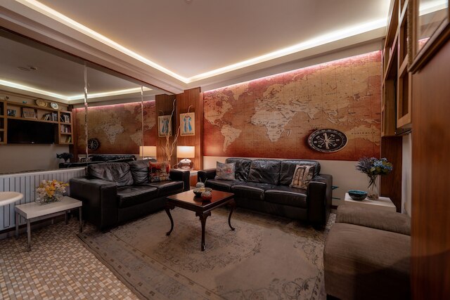 エラナズ ホテル