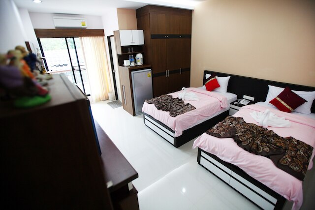 パタラ プレイス