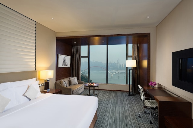 ラディソン ブル プラザ ホテル 重慶 (重慶麗笙世嘉酒店)