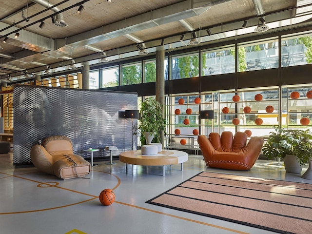 25 アワーズ  ホテル チューリッヒ ウエスト