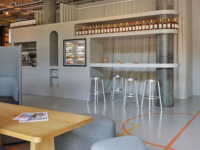 25 アワーズ  ホテル チューリッヒ ウエスト