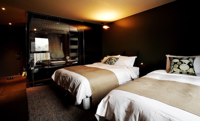 アーバン ブティック ホテル