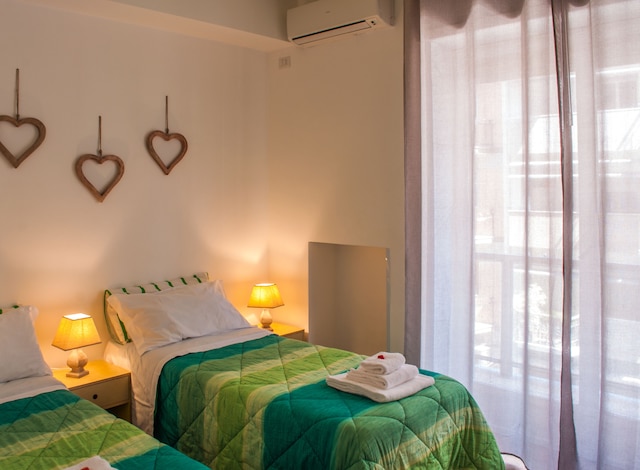 メロ アコモデーションズ