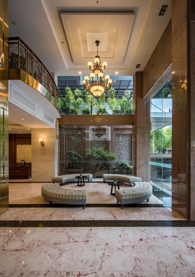 アクアリ ホテル