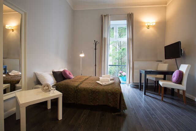 アンティーク アパートメンツ オールド タウン