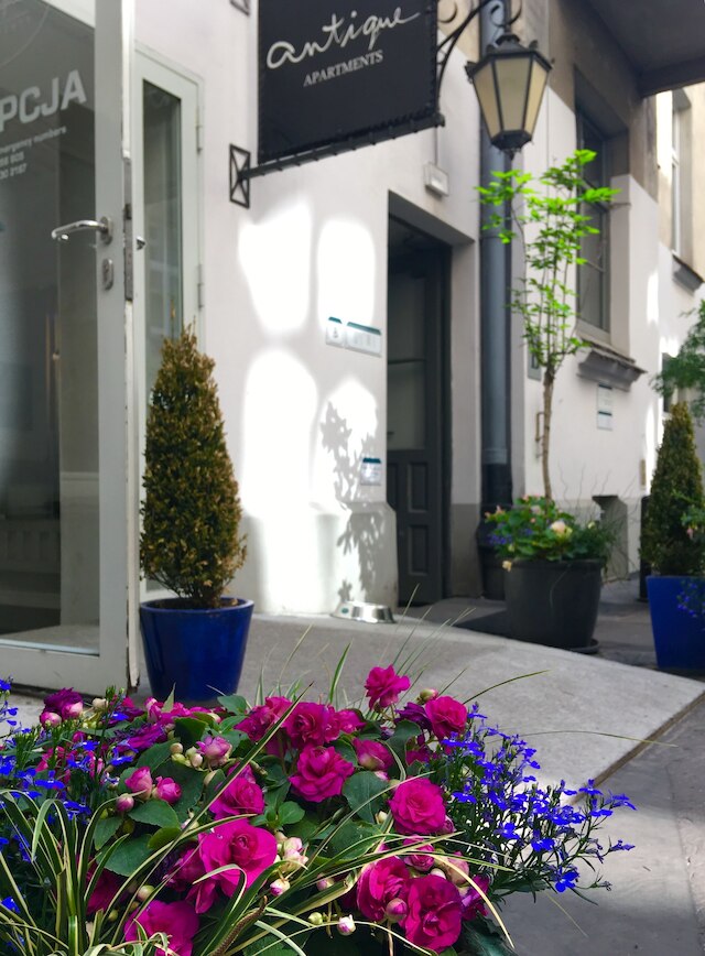 アンティーク アパートメンツ オールド タウン