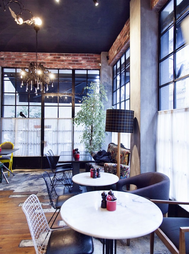 スブ カラコイ - スペシャル クラス