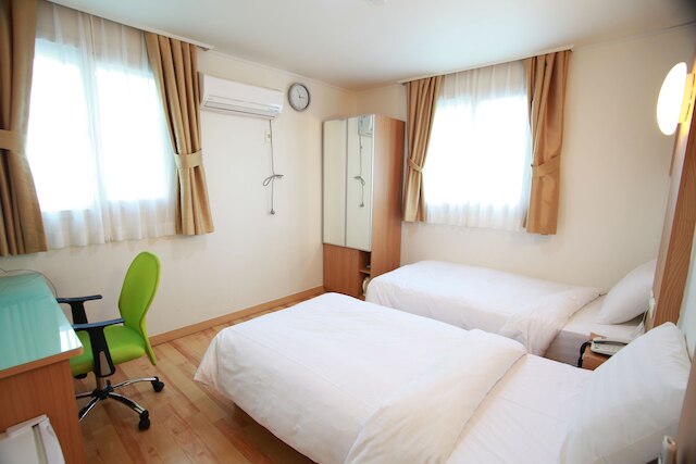 アップルツリー ホテル