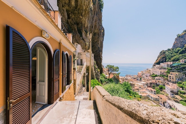 レジデンス ヴィラ ローザ