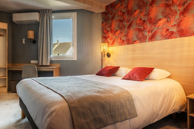 コンタクト オテル アストレア ヌヴェー ノール エ ソン レストラン ラ ヌーヴェル ターブル