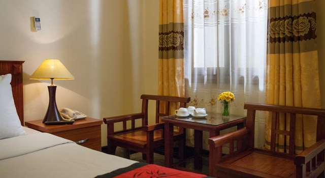 ラッキー ホテル