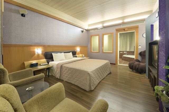 オランダ ヴィレッジ モーテル フアピン (荷蘭村汽車旅館華平館)