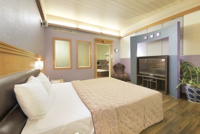 オランダ ヴィレッジ モーテル フアピン (荷蘭村汽車旅館華平館)