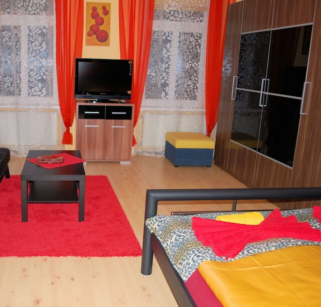 アパートメンツ ハイネ