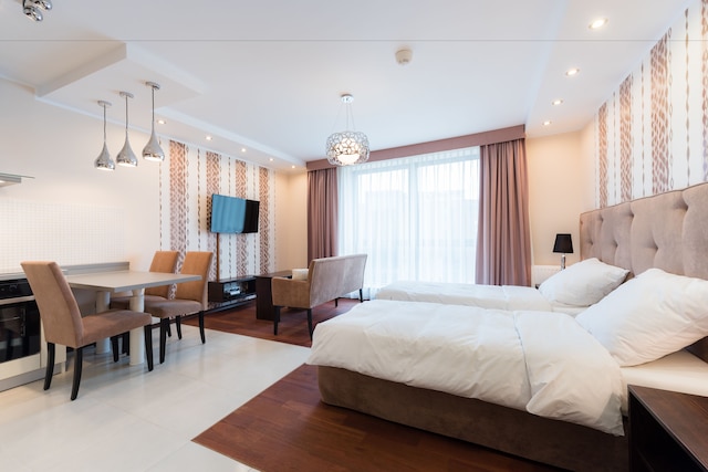 インQse ワルシャワ | センター