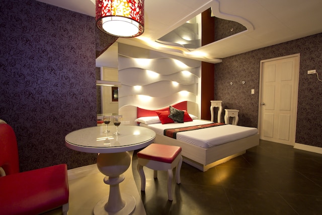 ヴィクトリア コート スイーツ - パシグ