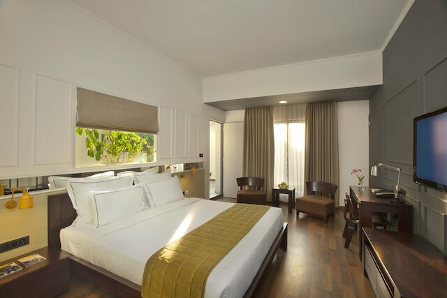 エスケープ ホテル & スパ