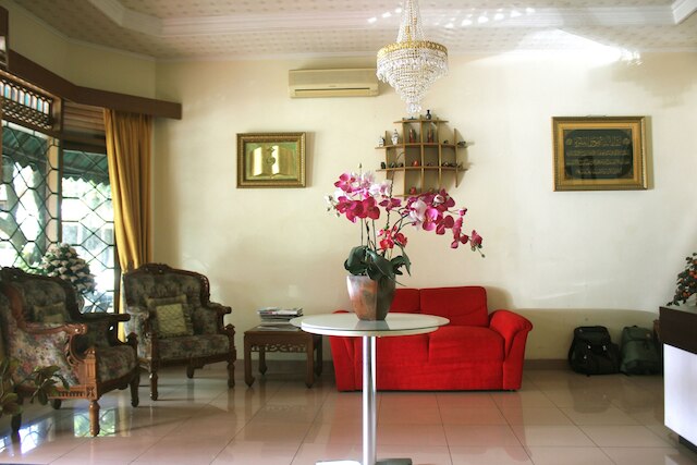 オレンジ ホーム シャリア