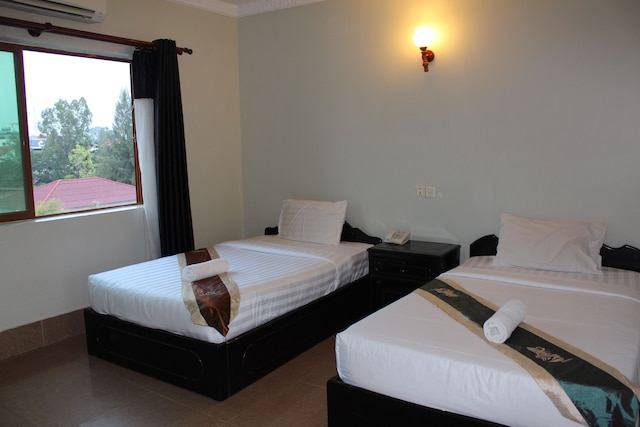 セントラル・ナイト・ホテル