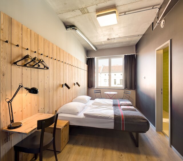 ジェネレーターベルリンミッテ