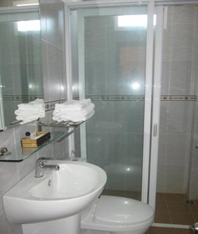 レッドドアーズ ニア ジア ディン パーク