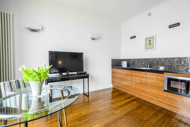 トリトン パーク アパートメンツ