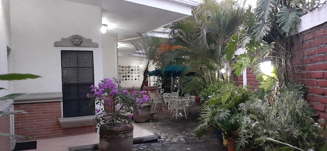 ホテル エル アルメンドロ