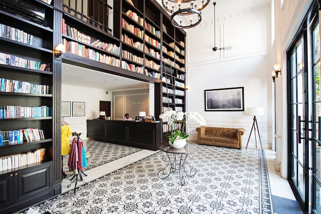 ジ アルコーブ ライブラリー ホテル