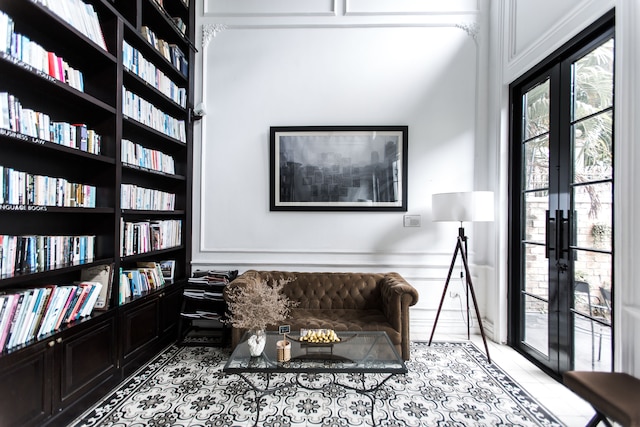 ジ アルコーブ ライブラリー ホテル