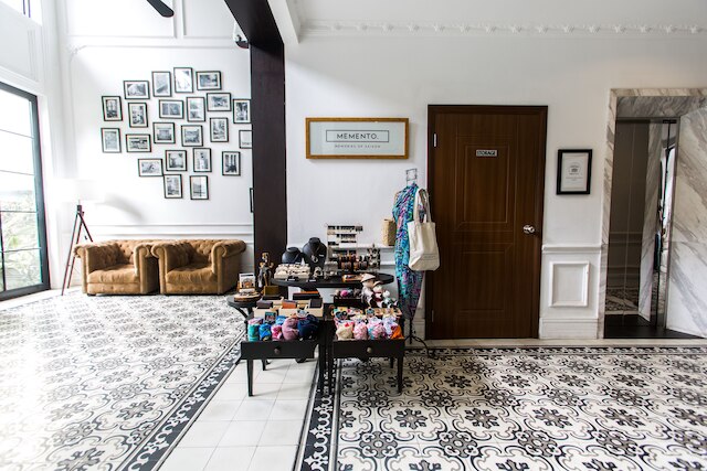 ジ アルコーブ ライブラリー ホテル