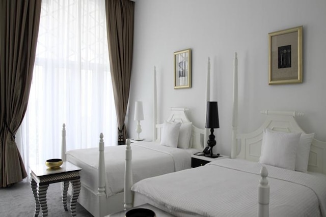 クロエ ギャラリー