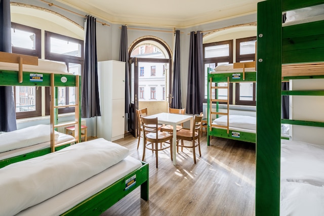 ホステル モンパラスト