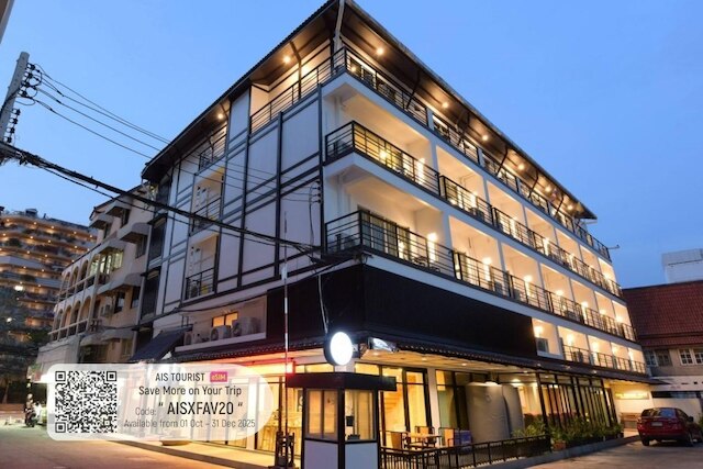 ザ ゴールデン ヴィル ブティック ホテル & スパ