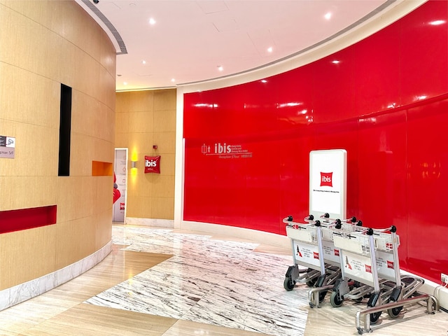 イビス 香港 セントラル アンド シェンワン (宜必思香港中上環)