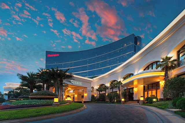 シェラトン福州ホテル (福州中庚喜来登酒店)