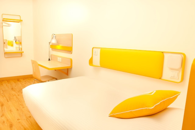 ブルームルームズ アット リンク ロード