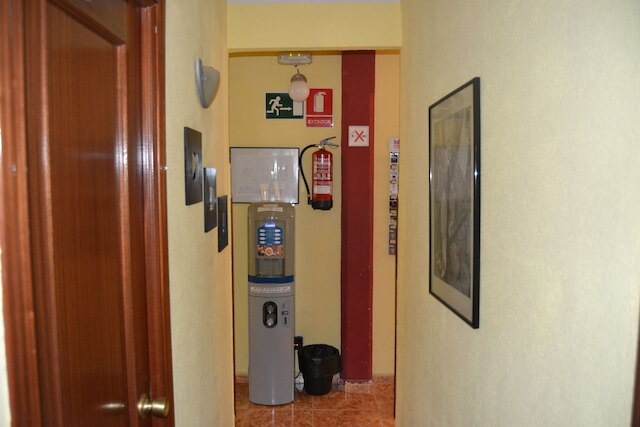 ホスタル エネブラール