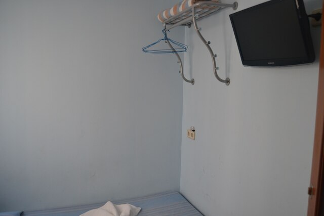 ホスタル エネブラール